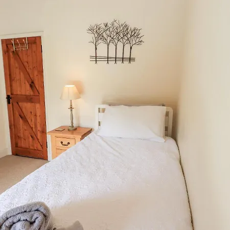 Holiday home 4 Greencross *